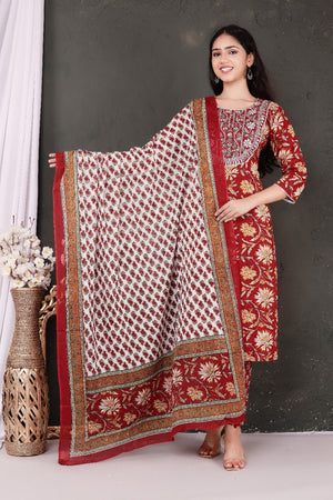 Quiet Luxury & Conscious Fashion: The Safed Dhaga Way